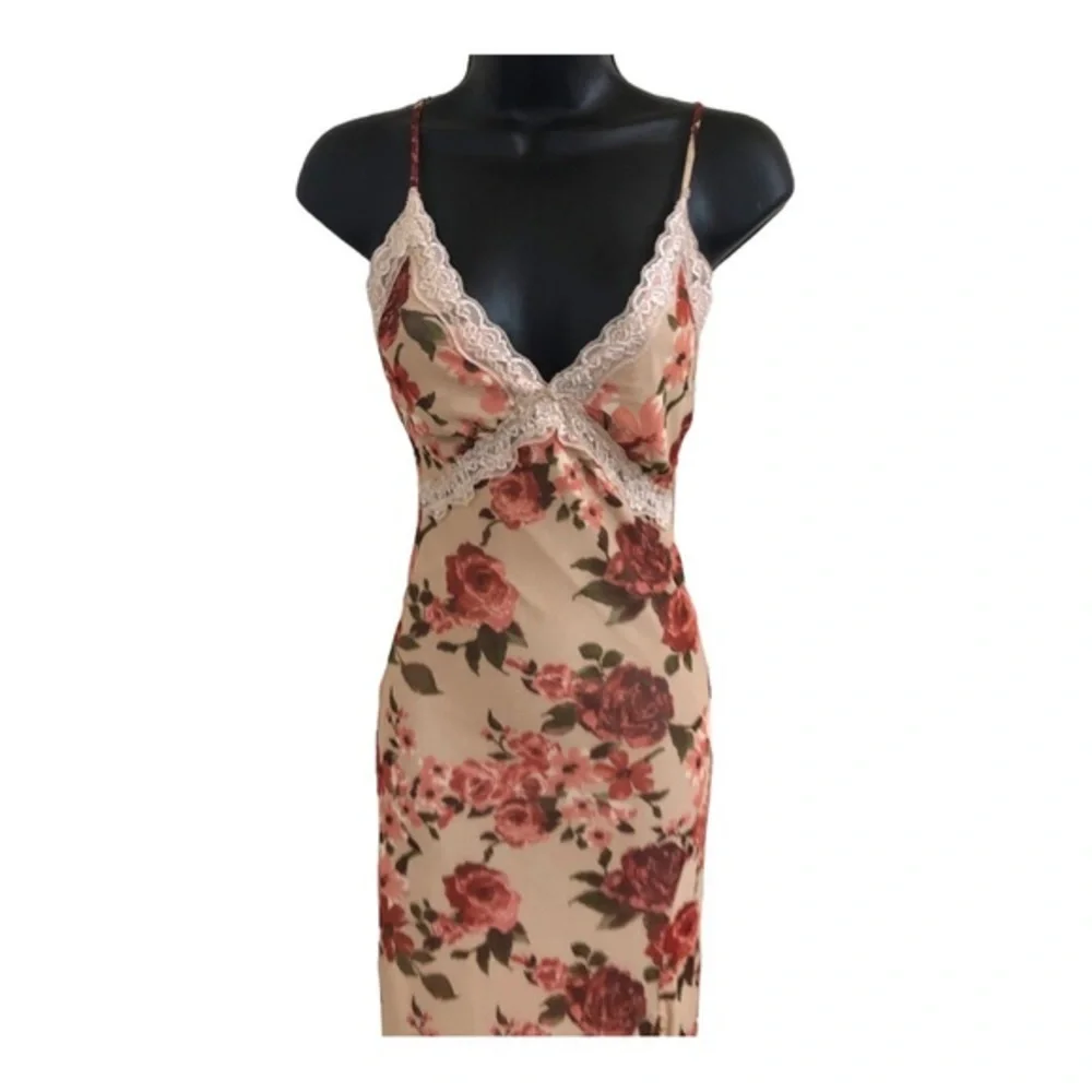 Jessica Simpson mesh red roses goth floral lace trim bodice maxi‎ slip dress